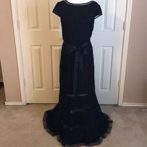 Adrianna Papell Lace Mermaid!